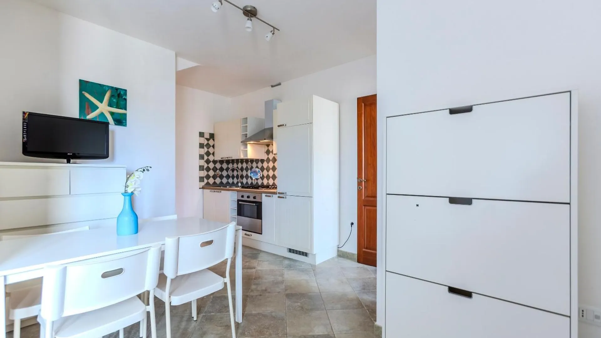 Blue Coralline Apartment SantʼAnna Arresi